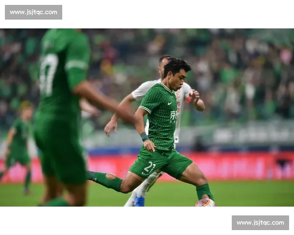 周定洋七连霸领跑!13.2 公里统治跑动榜,武汉三镇双核闪耀 周定洋七连霸领跑!13.2 公里统治跑动榜,武汉三镇双核闪耀